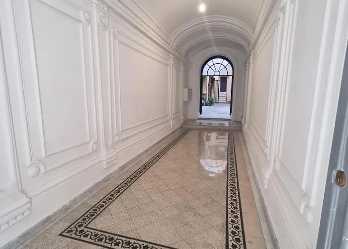 Babuino - Piazza Di Spagna Rome